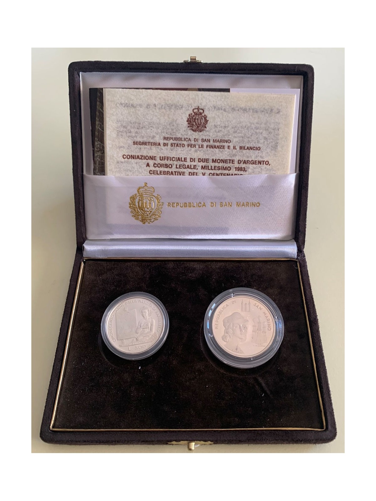 SAN MARINO 1983 Raffaello Sanzio Diptych, L.500 and L.1,000 in Silver