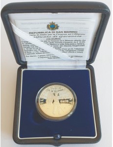 SAN MARINO 2005 - 500th Anniversary of the Uniformed Militia €10 Silver Proof Coin