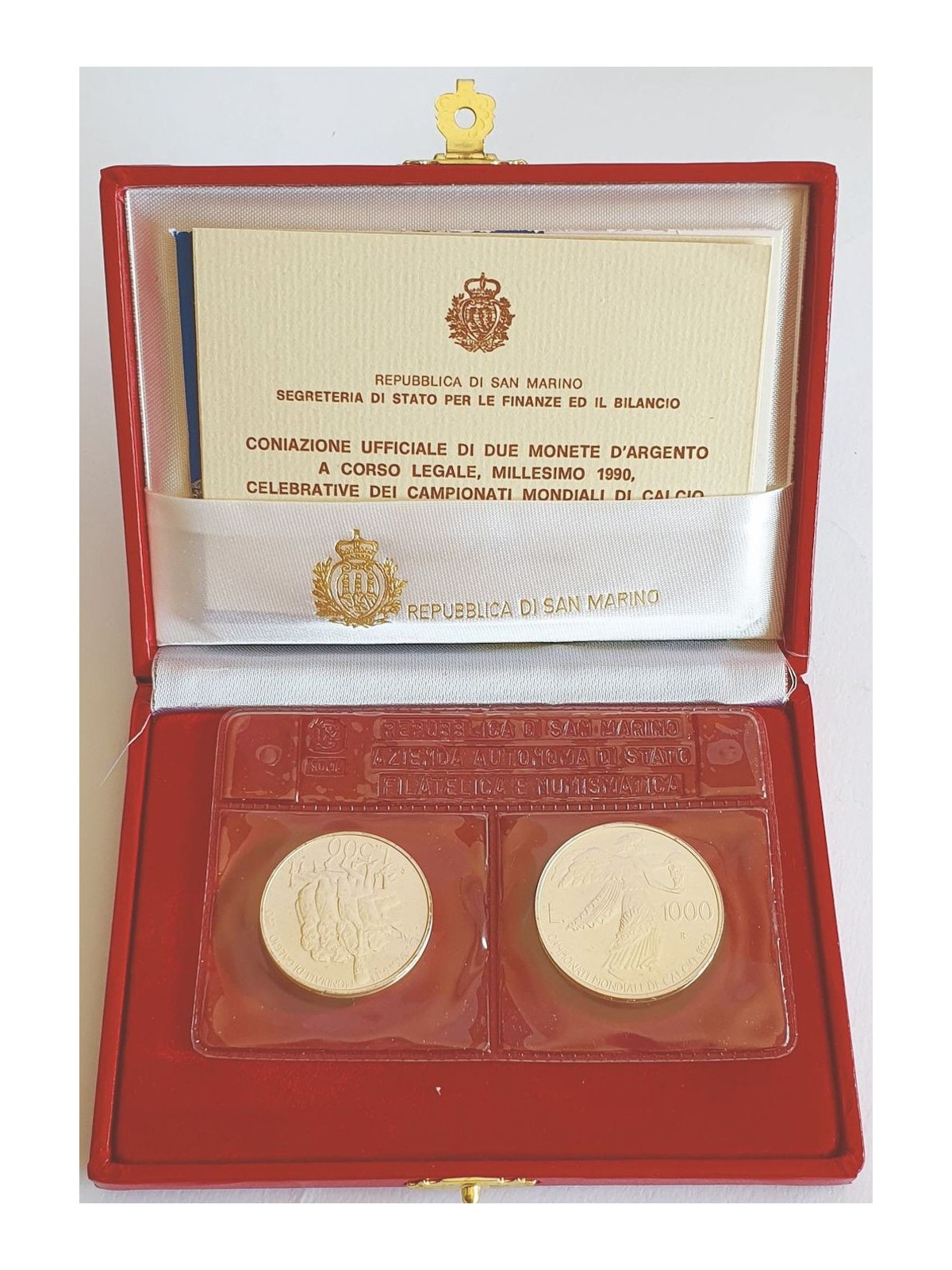 SAN MARINO 1990 FIFA World Cup Diptych, 2 Silver Coins UNC