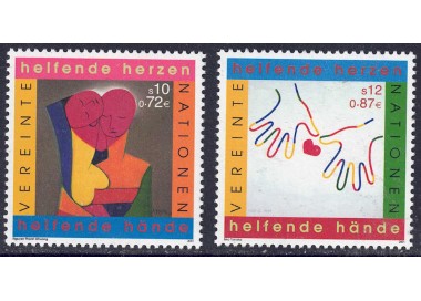 ONU VIENNA 2001 Anno dei volontari 2v MNH**