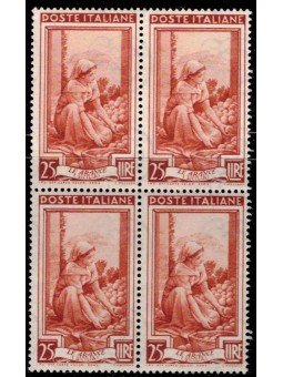 ITALIA 1950 Italia al lavoro L.25 in quartina MNH**