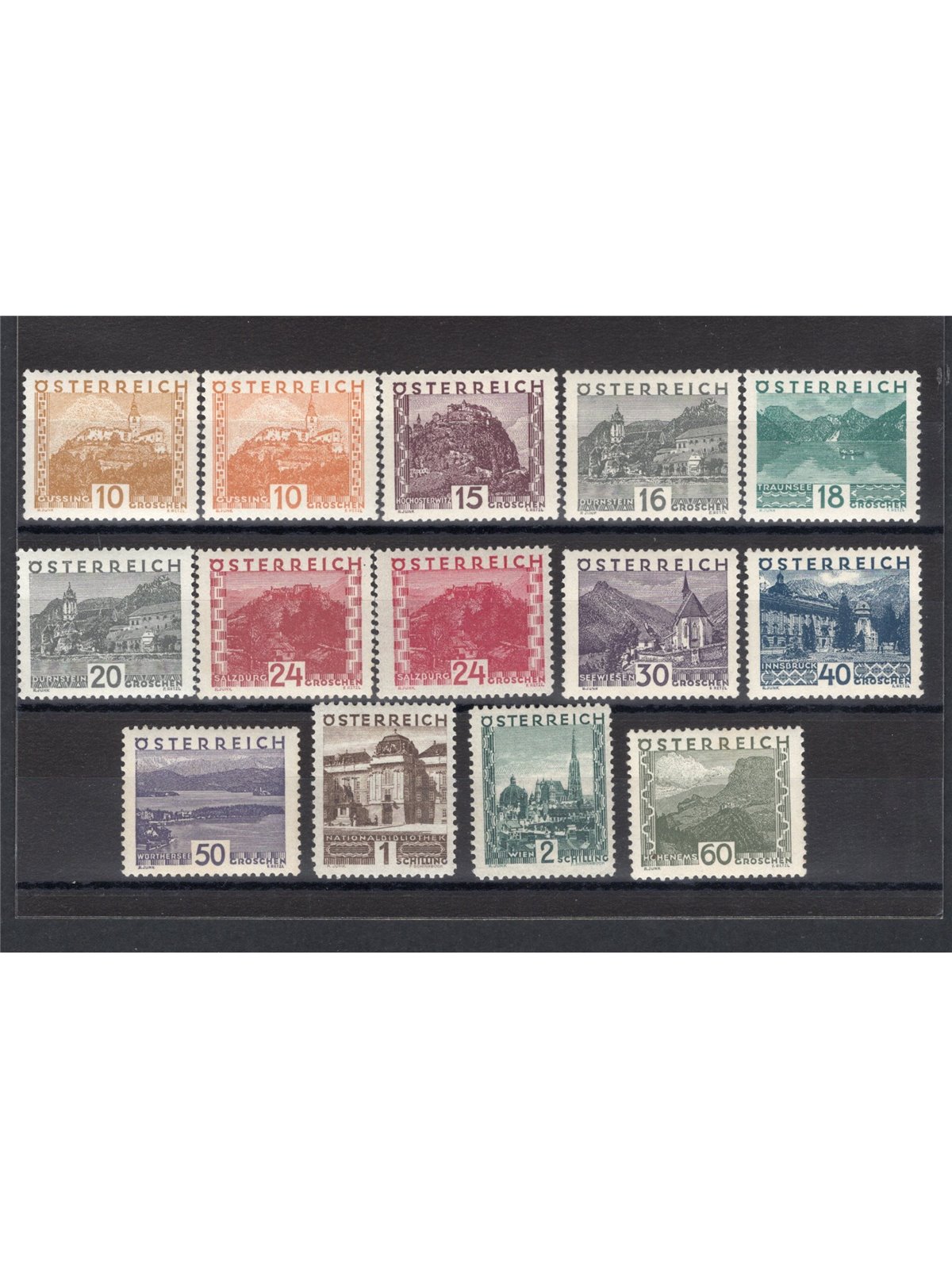 Austria 1930 Views and landscapes series no. 378/89 Cat. €220 (**)