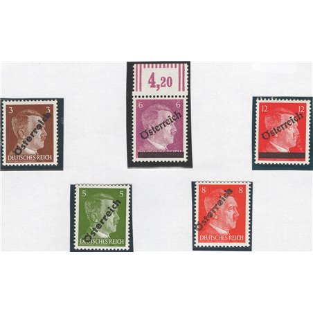 Austria 1945 Hitler soprast. serie n° 534/38 Cat. € 105 (**)