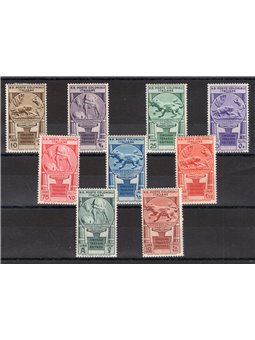Colonie Italiane 1933 Cinquantenario Eritreo serie n° 23/31 Cat € 560 (*)