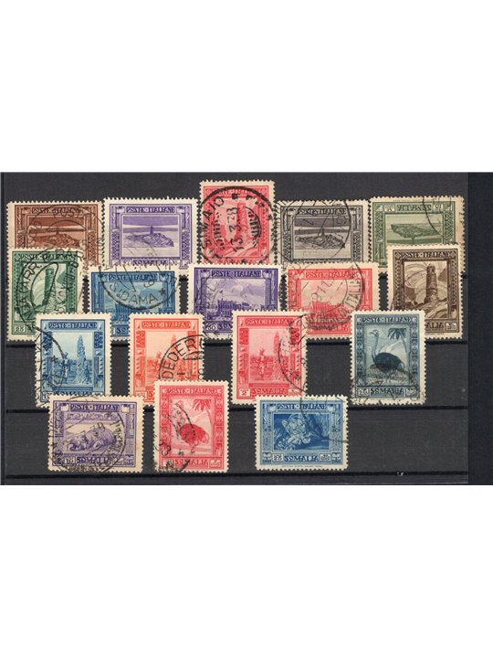 Somalia 1935/39 Pittorica dent. 14 n° 213/28 + 230 senza il 20 £ Cert. Biondi Cat. € 4.000 (U)