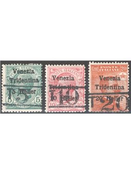 Trentino 1918/19 Venezia Tridentina with overprint “T” series no. BZ3 11/13 Cert. Biondi Cat. €680 (*)