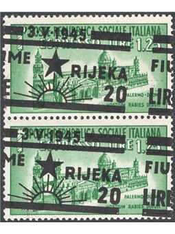 Fiume 1945 Monumenti distrutti Espresso 1,25 £ in coppia verticale con soprast. dell'occupazione obliqua e fortemente spostata a
