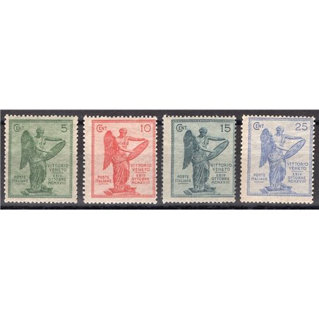 Italy 1921 Vittoria series no. 119/22 Cat. €30 (**)