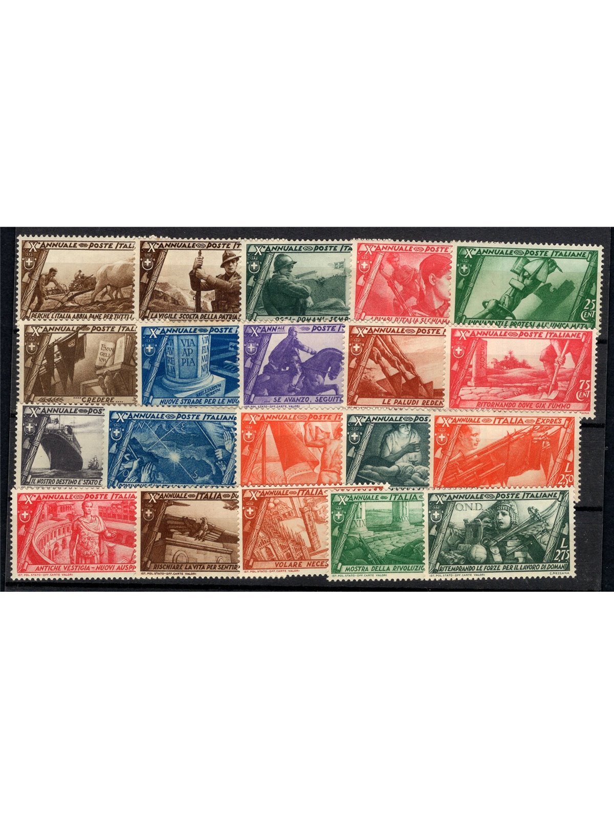 Italia 1932 Marcia su Roma serie n° 325/40 + P.A. 42/43 + Ex 17/18 con ottima centratura Cert. Biondi Cat. € 1.400 (**)