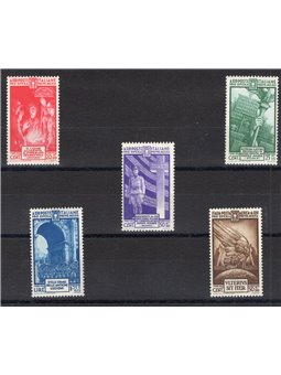 Italy 1935 Militia IV series no. 380/83 + P.A. 89 Cat. €160 (**)
