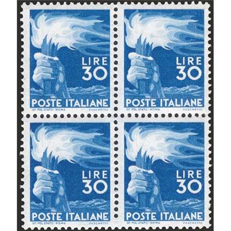 Italia 1945/48 Democratica 30 £ azzurro in quartina n° 563 con ottima centratura Cert. CiBaFil Cat. € 2.300+ (**)