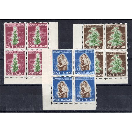 Italia 1950 Tabacco serie n° 629/31 in quartina d'angolo Cert. CiBaFil Cat. € 500 (**)