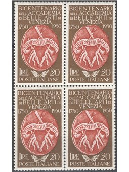 Italy 1950 Fine Arts no. 632 in a block of four. Cat. €33 (**)