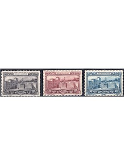 San Marino 1927 Altar of the Volunteers series no. 134/36 Cat. €112 (**)