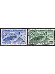 1950 Trieste B Red Cross series no. 33/34 Cat. €50 (**)