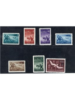 1953 Trieste B P.A. soggetti vari soprast. con nuovi valori in dinari serie n° 10/16 Cat. € 220 (**)