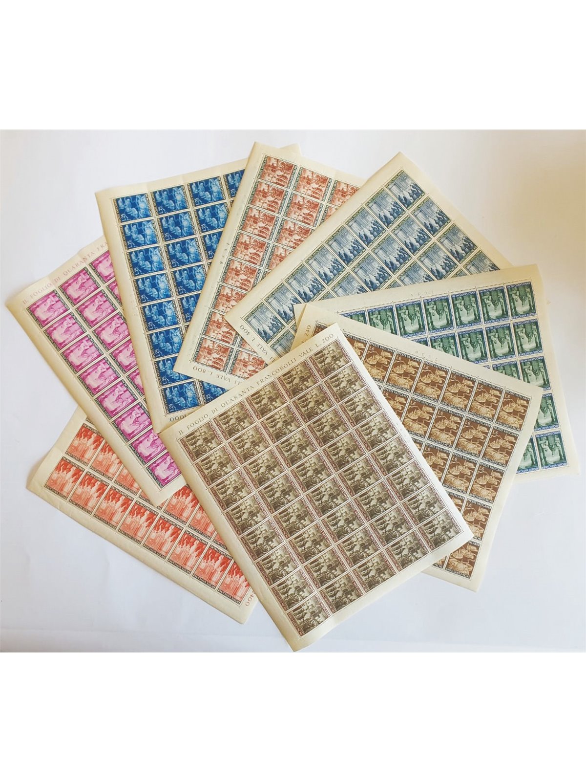 Vaticano 1949 Anno Santo serie n° 132/39 in fogli Cat. € 360+ (**)