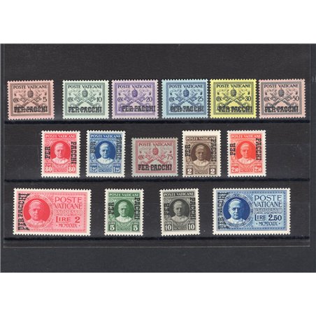 Vaticano 1931 Pacchi postali Conciliazione serie n° 1/15 Cat. € 150 (**)