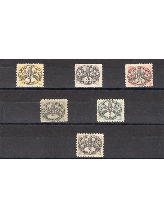 Vatican 1946 Revenue stamp featuring the Triregno and crossed keys with wide lines on white paper series No. 13/18 CiBaFil Cert.