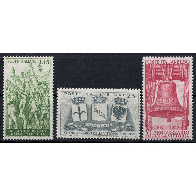 ITALY 1958 Anniversary of Victory 3v MNH**
