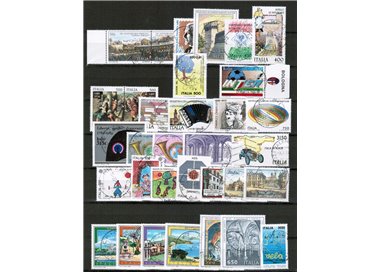 ITALY 1989 Complete year 33v used