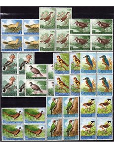 SAN MARINO 1960 Birdlife 10v in block of four MNH**