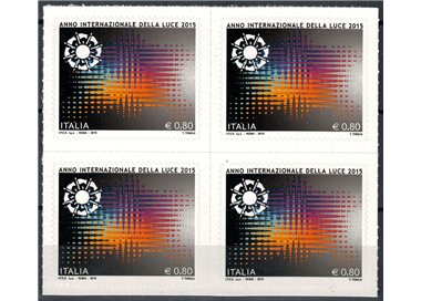 ITALIA 2015 Anno internazionale della luce in quartina MNH**