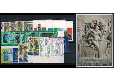 VATICAN 1995 Complete Year 30v + 1 s/s us