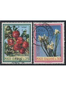 ITALY 1967 Flora 2v us