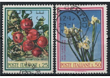 ITALY 1967 Flora 2v us