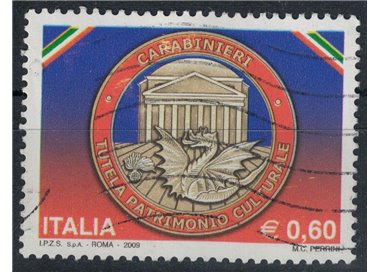 ITALY 2009 Carabinieri pointnd us