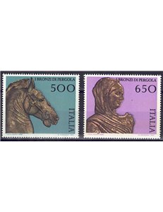 ITALIA 1988 Bronzi di Pergola 2v MNH**