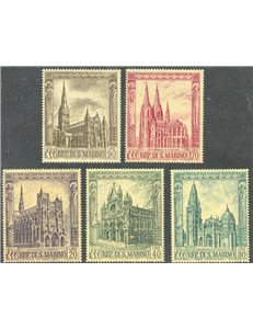 SAN MARINO 1967 Cattedrali gotiche 5v MNH**