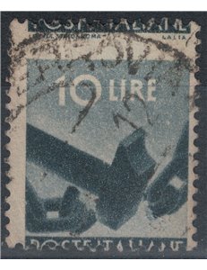 ITALY 1945 Democratic £10 (perforated fort. moved) us ©
