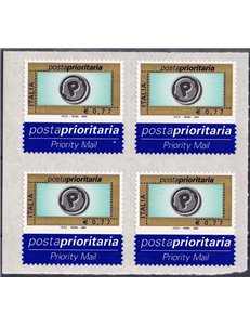 ITALY 2002 Priority Mail €0.77 (in blocks of four) MNH**