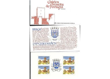 PORTUGAL 1986 Castles and coats of arms (Guimarães) booklet MNH**