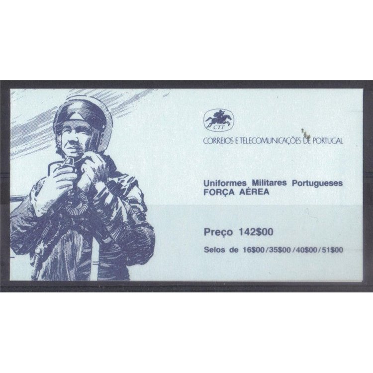 PORTOGALLO 1984 Uniformi militari 4v in libretto MNH**