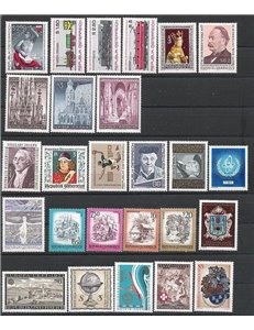 AUSTRIA 1977 Annata completa 26v MNH**