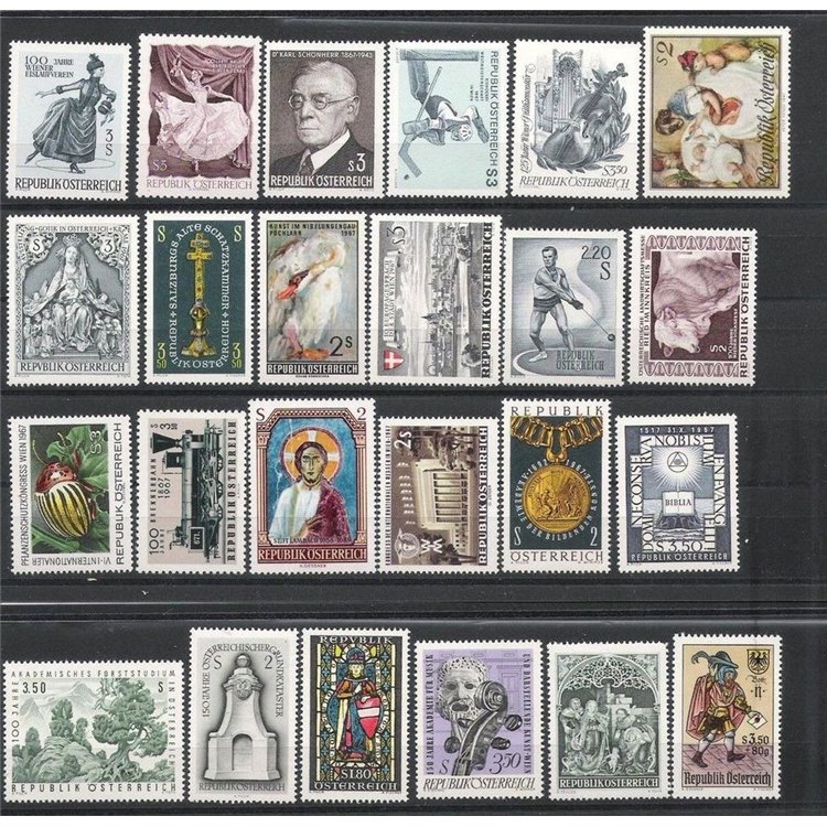 AUSTRIA 1967 Complete vintage 24v MNH**