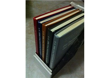 GERMANIA DDR 1984-88 Cofanetto di n° 5 libri ufficiali di francobolli