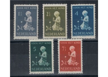 HOLLAND 1940 Pro childhood 5v MNH**
