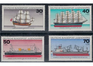 GERMANY BRD 1977 Pro youth, German ships 4v MNH**