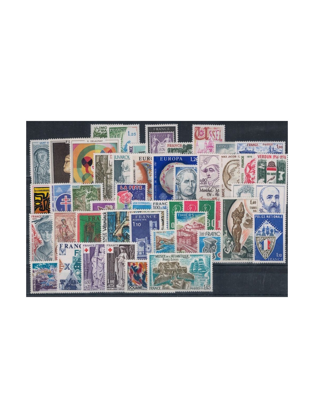 FRANCE 1976 Complete Vintage 52v MNH**