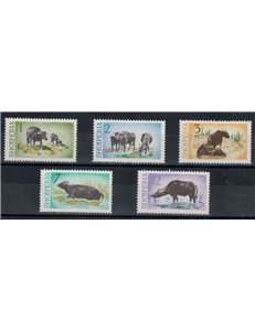 ALBANIA 1965 Bufali d'acqua 5v MNH**