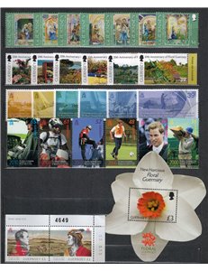 GUERNSEY 2012 Complete year set 39v + 4 s/s MNH**