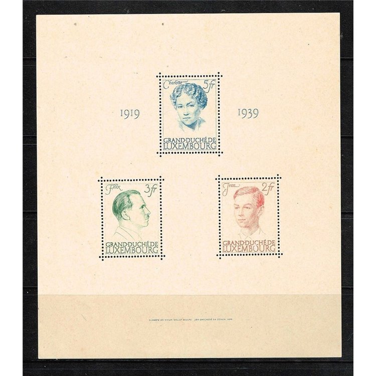 LUXEMBOURG 1939 Grand Duchess Charlotte s/s MNH**