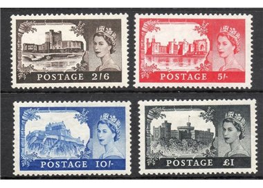 GRAN BRETAGNA 1955 Castelli ed effigie di Elisabetta II 4v MNH**