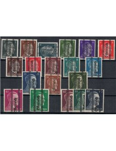 AUSTRIA 1945 Effigie di Hitler, soprastampati 19v MNH**