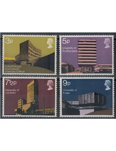 GREAT BRITAIN 1971 Modern university buildings 4v MNH**