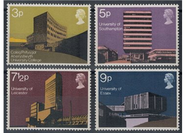 GREAT BRITAIN 1971 Modern university buildings 4v MNH**